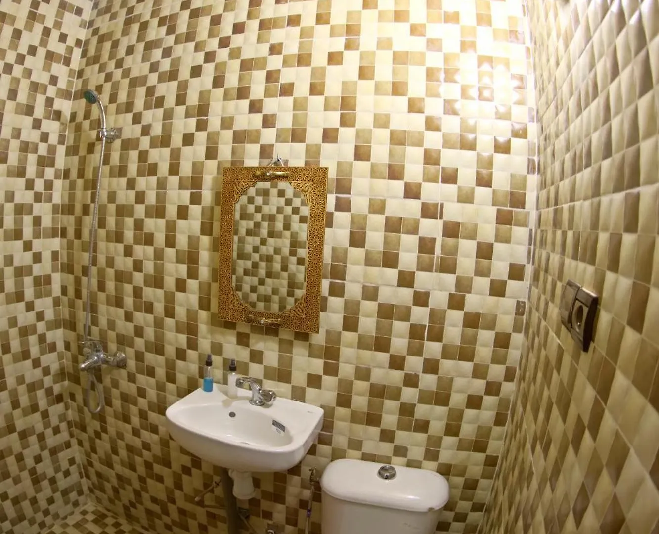 Dar Noursin Fez Hotel 0*, Fes
