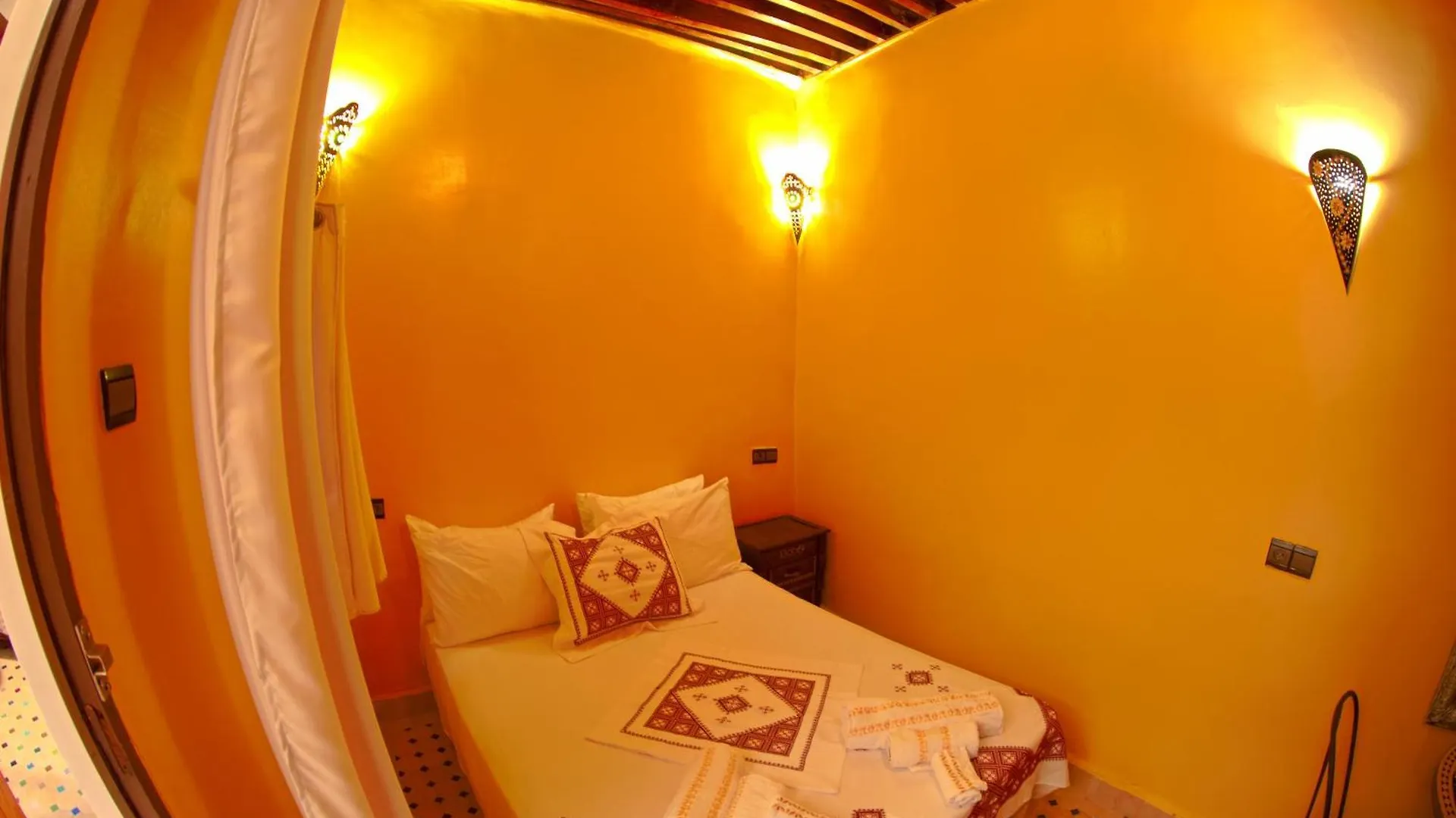 Dar Noursin Fez Hotel Guest house