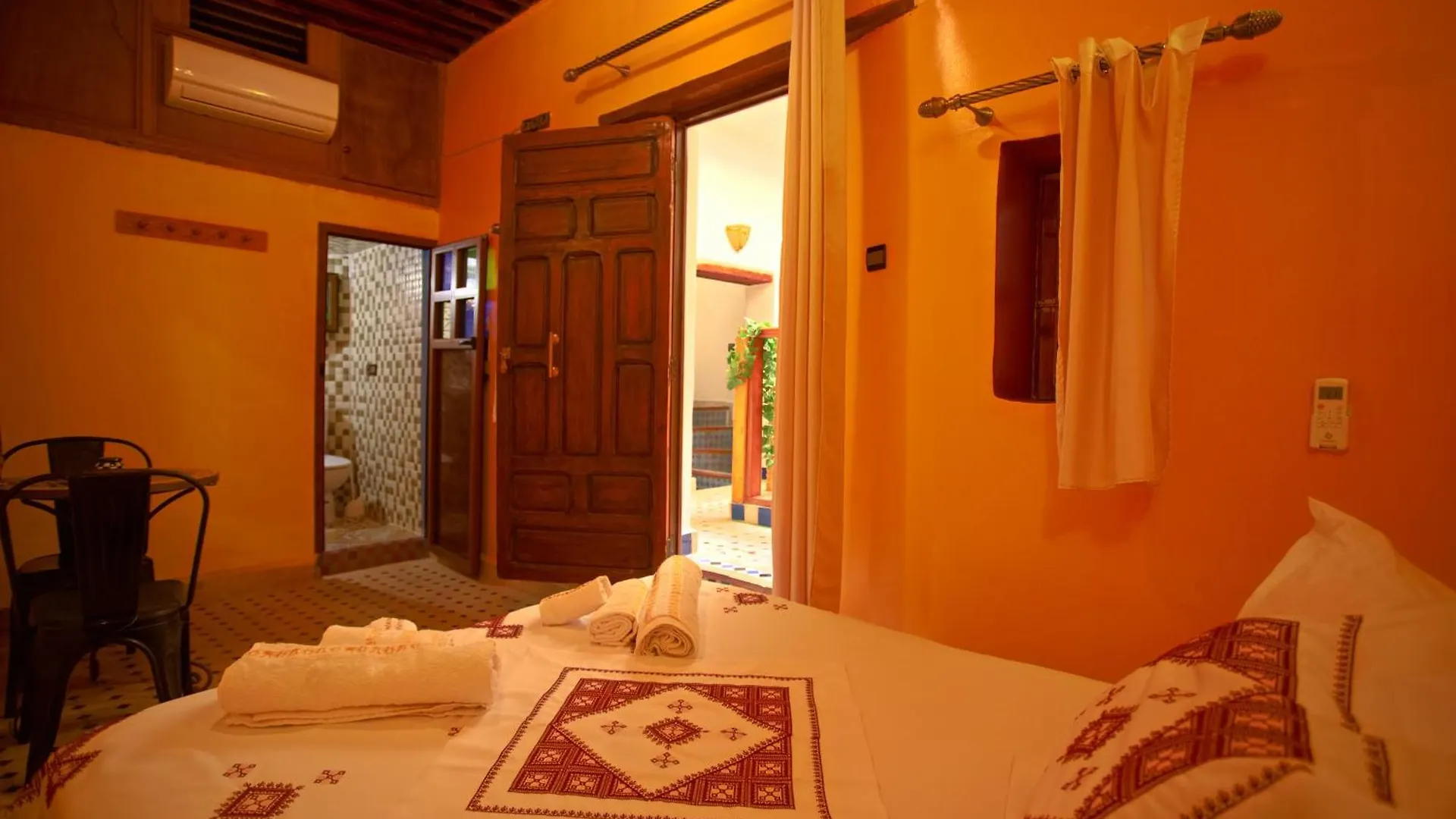 Guest house Dar Noursin Fez Hotel Morocco
