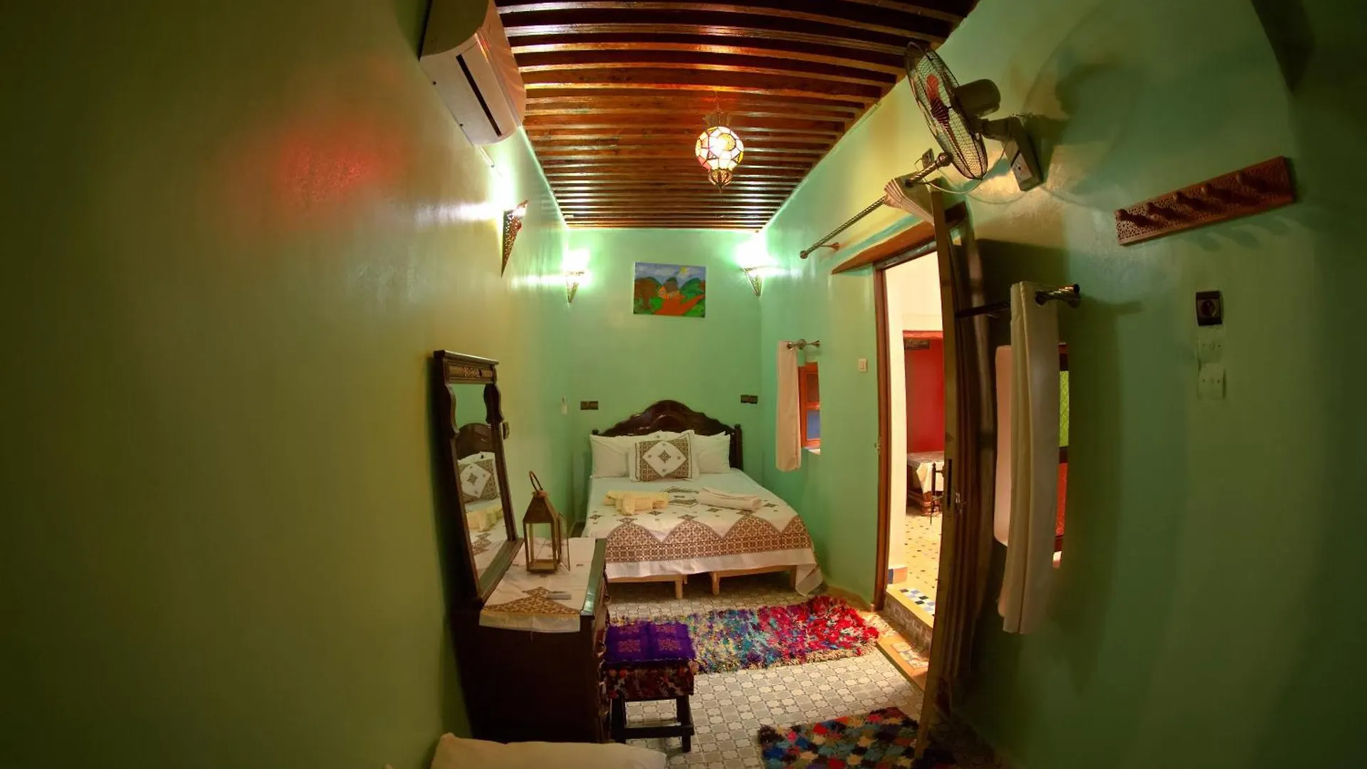 Dar Noursin Fez Hotel 0*, Fes
